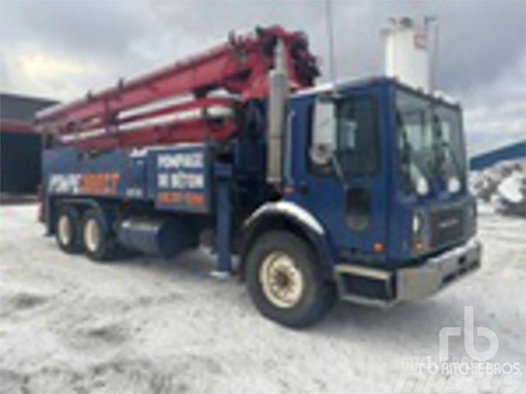 Mack MR688 Camiones de concreto