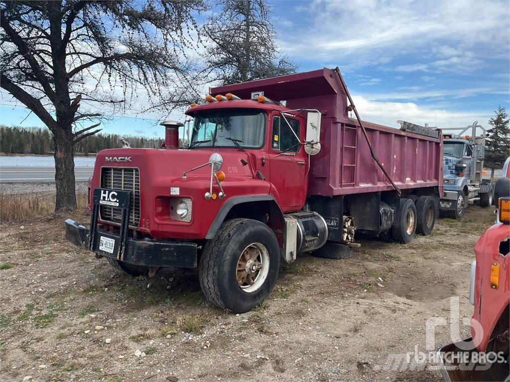 Mack RB688S Bañeras basculantes usadas