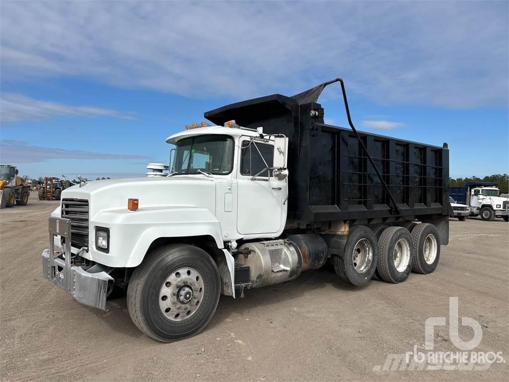 Mack RD688S Bañeras basculantes usadas