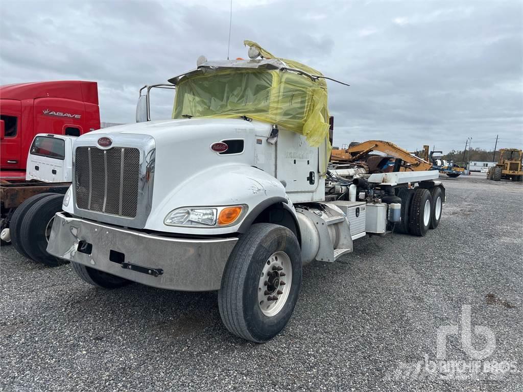 Peterbilt 348 Camiones con chasís y cabina