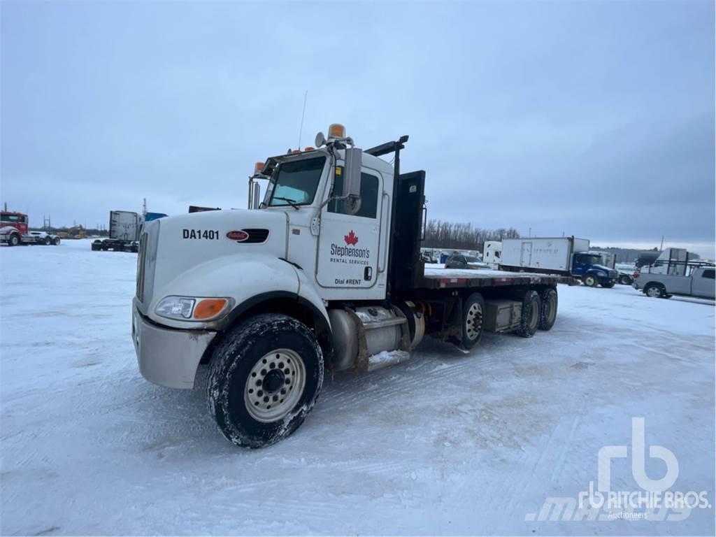 Peterbilt 348 Camiones de cama baja