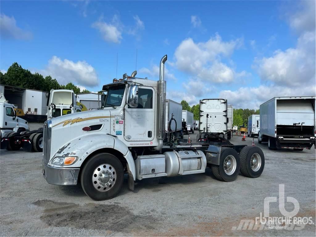 Peterbilt 384 Camiones tractor