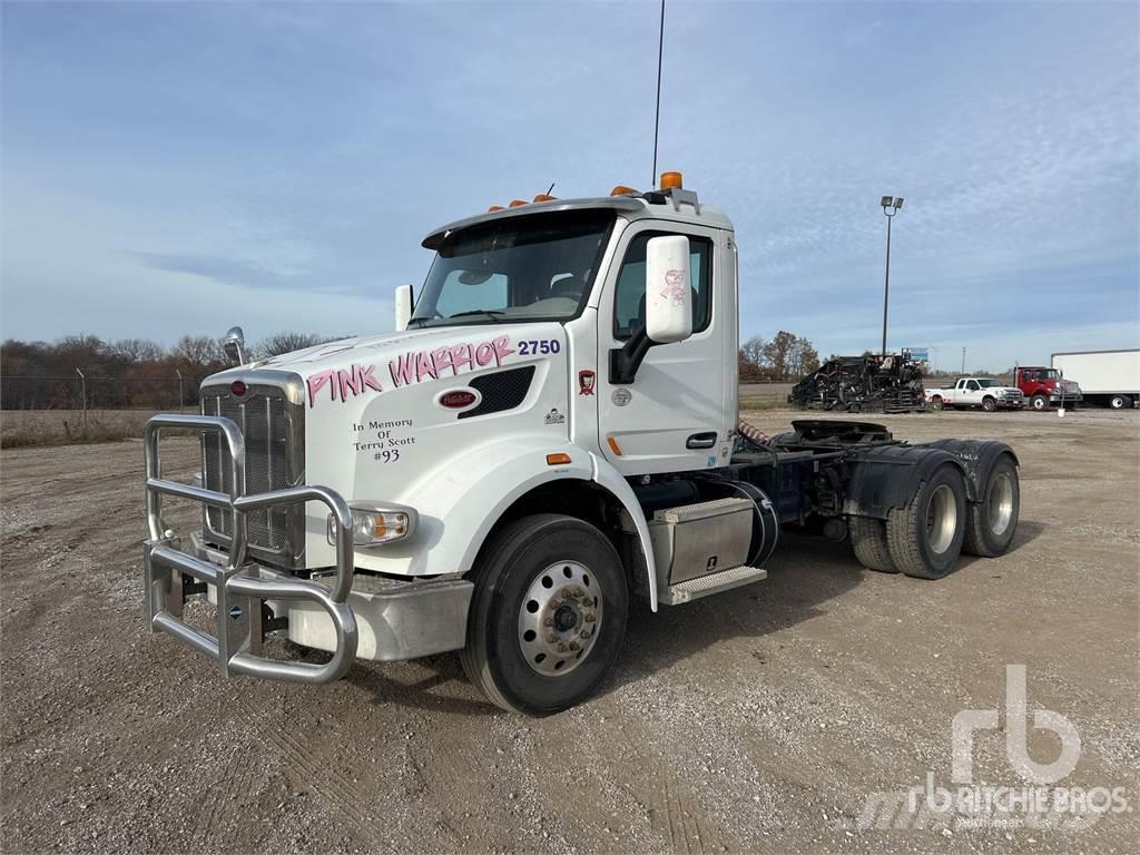 Peterbilt 567 Camiones tractor