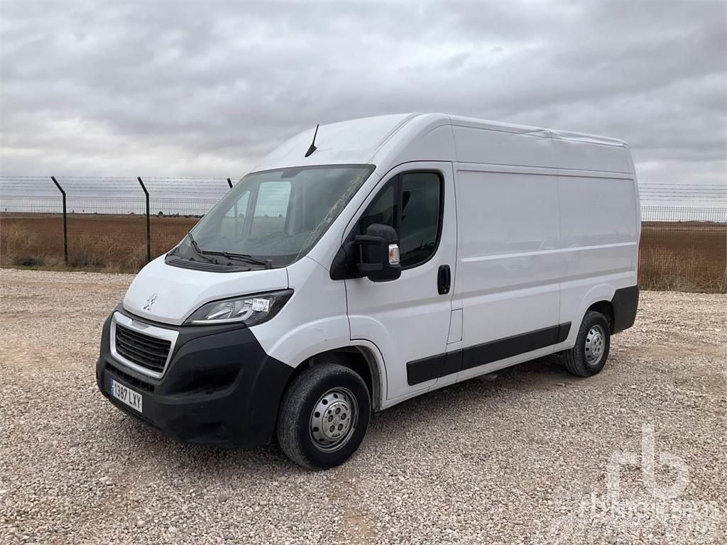 Peugeot BOXER Furgonetas cerradas