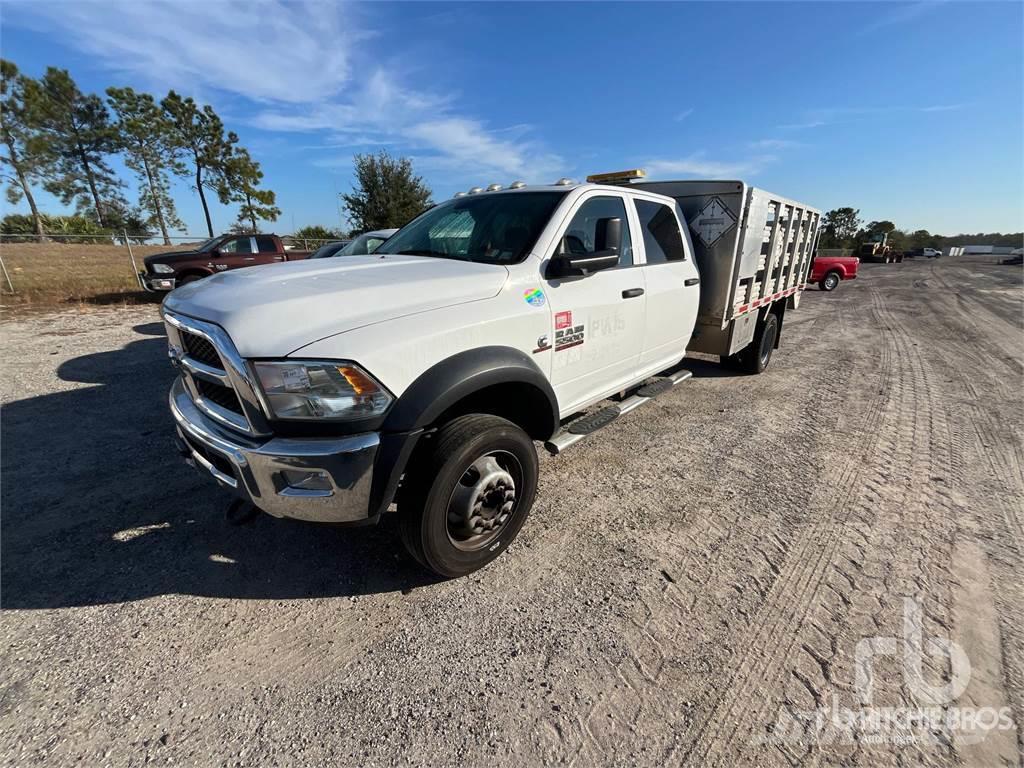 RAM 5500HD Camiones de cama baja