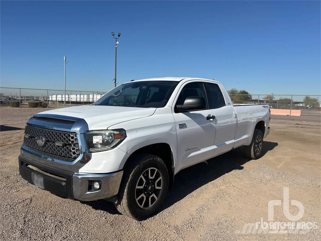 Toyota TUNDRA Caja abierta/laterales abatibles