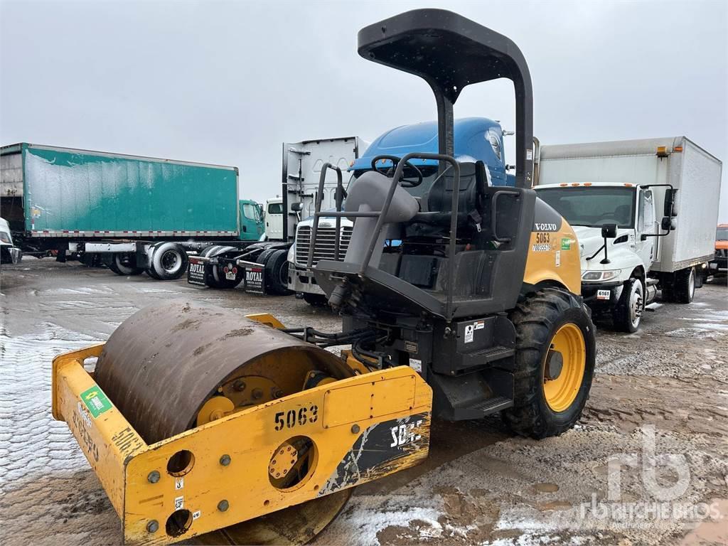 Volvo SD45 Compactadoras de suelo