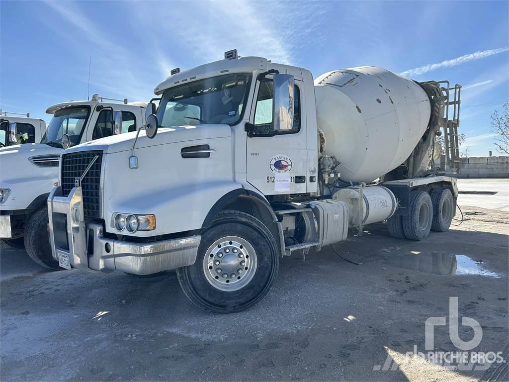 Volvo VHD Camiones de concreto