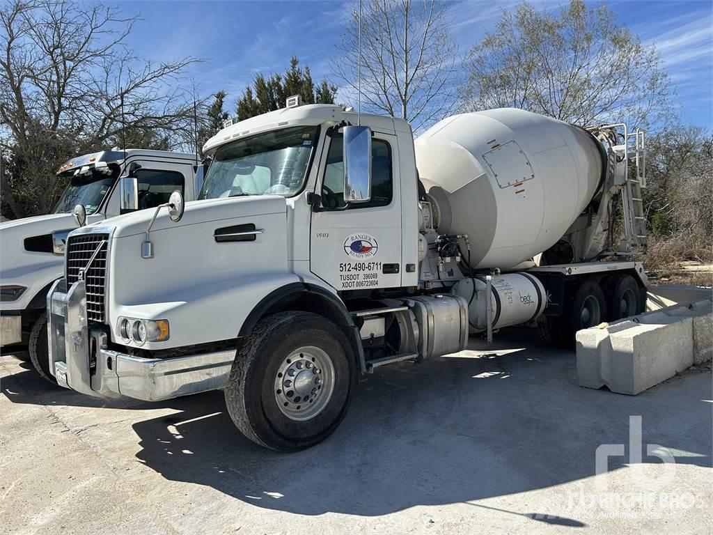 Volvo VHD Camiones de concreto