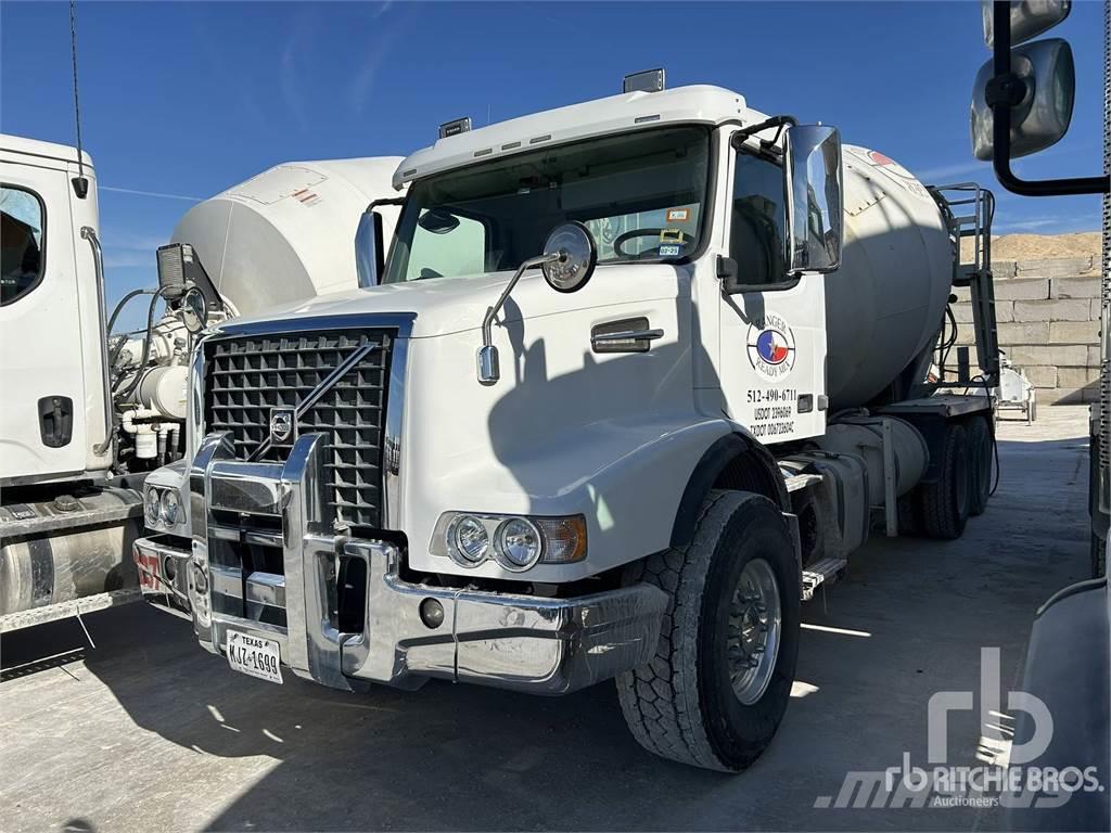 Volvo VHD Camiones de concreto