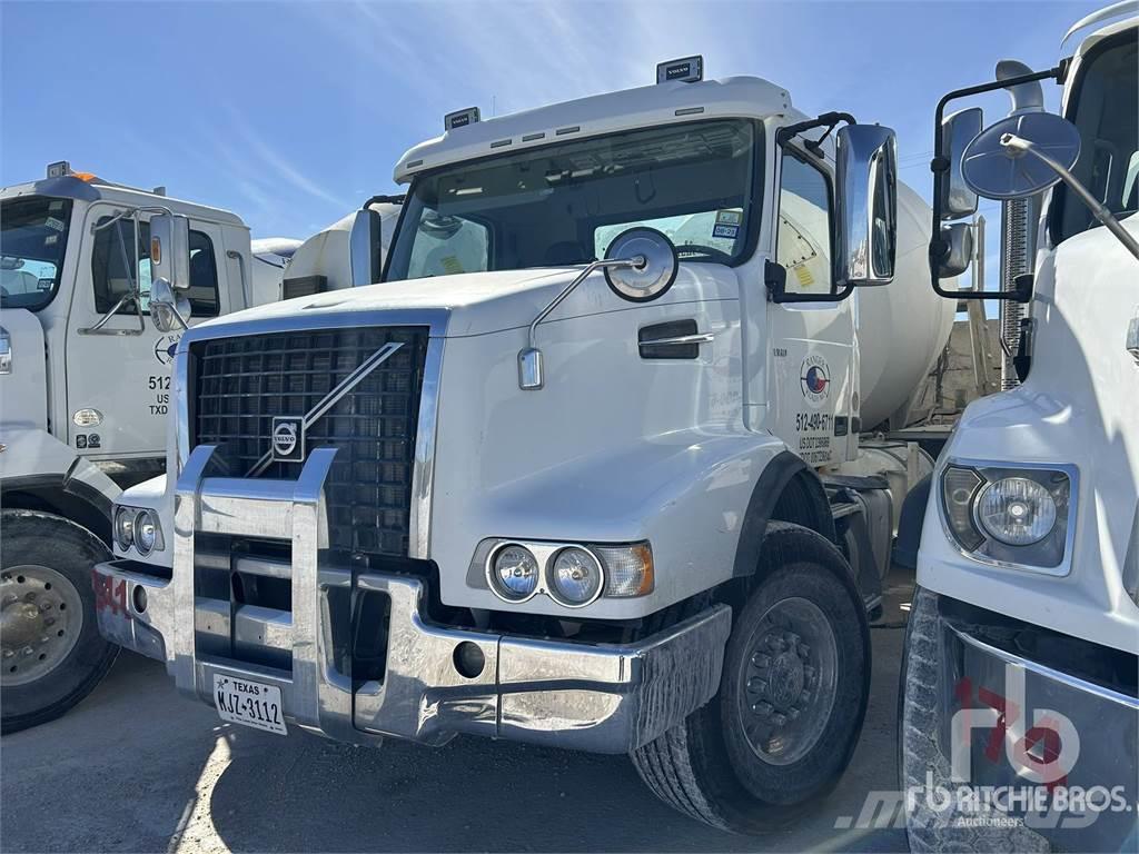 Volvo VHD Camiones de concreto