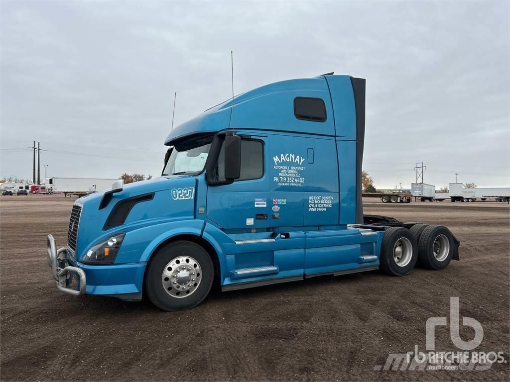 Volvo VNL Camiones tractor