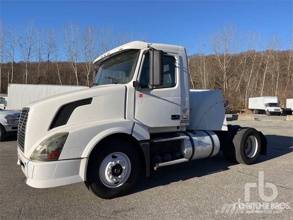 Volvo VNL Camiones tractor