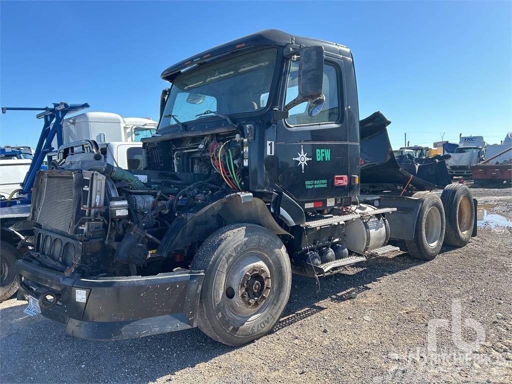 Volvo VNL Camiones tractor