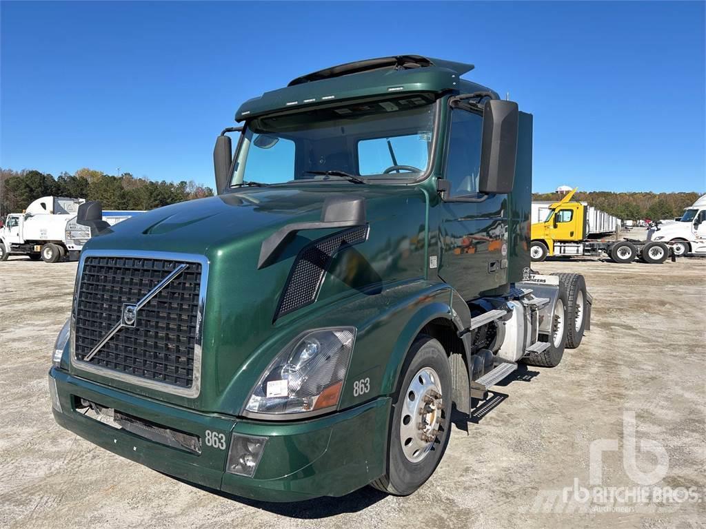 Volvo VNL Camiones tractor