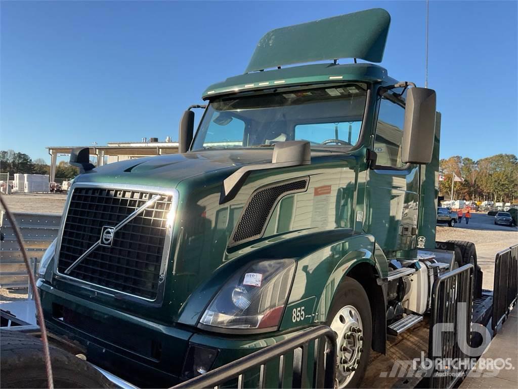 Volvo VNL Camiones tractor