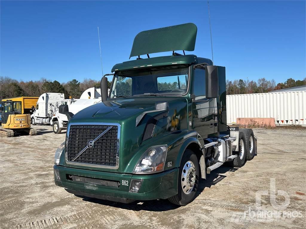 Volvo VNL Camiones tractor