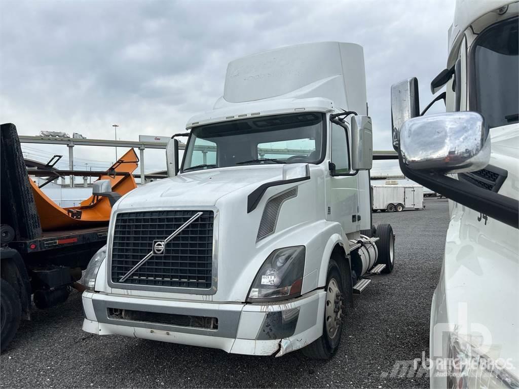 Volvo VNL Camiones tractor