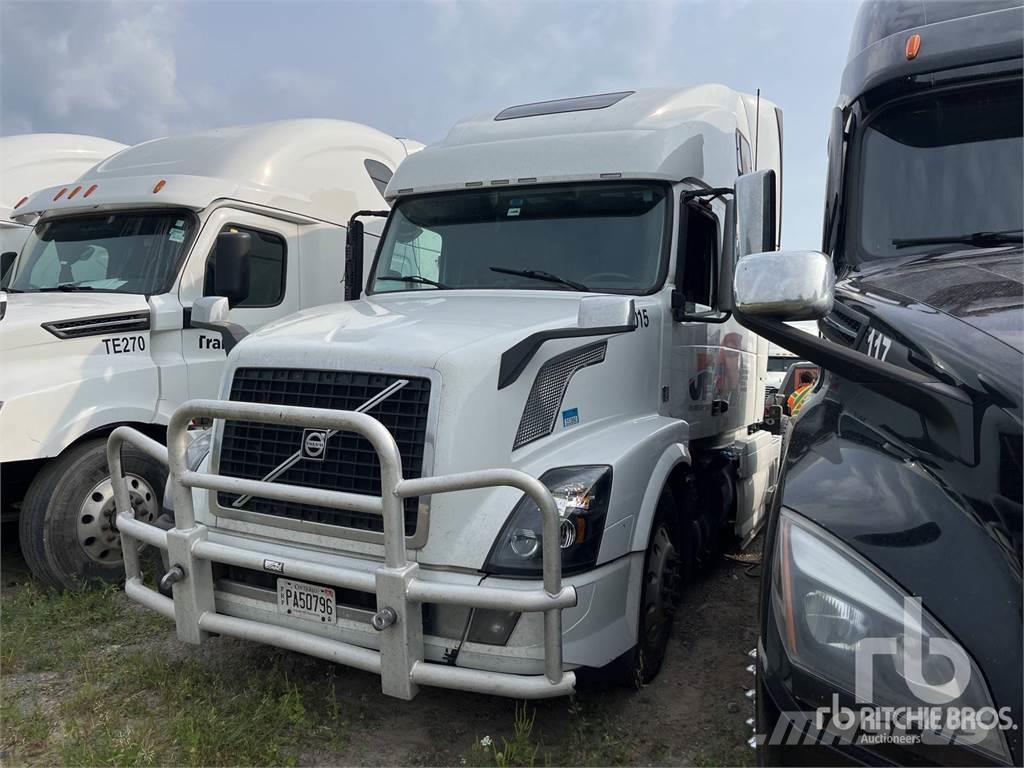 Volvo VNL Camiones tractor