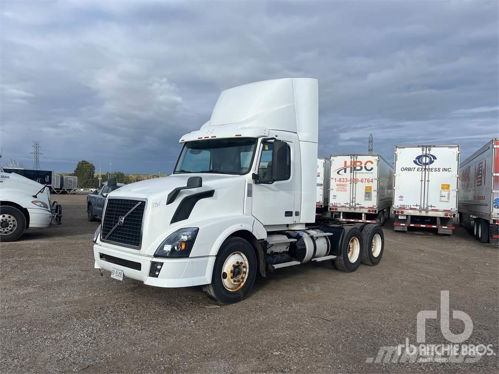 Volvo VNL Camiones tractor