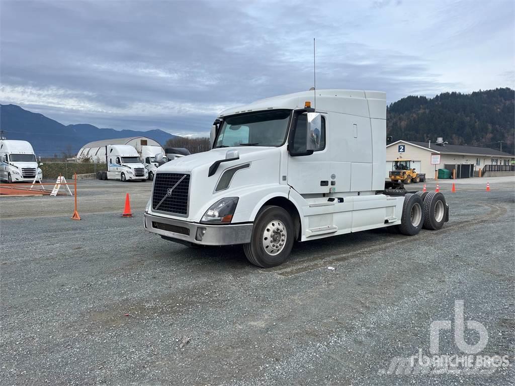 Volvo VNL Camiones tractor