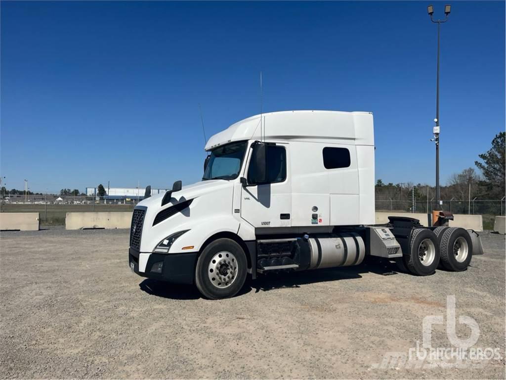 Volvo VNL64 Camiones tractor