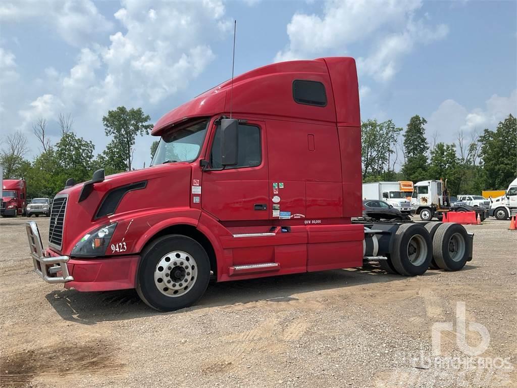 Volvo VNL670 Camiones tractor