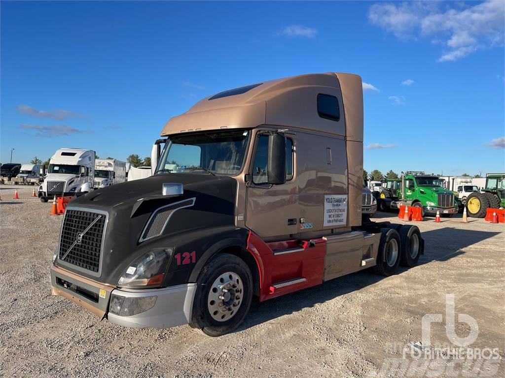 Volvo VNL670 Camiones tractor