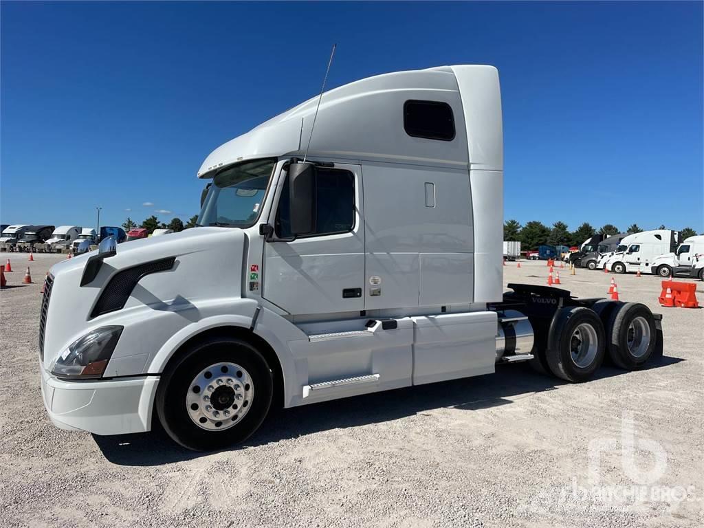 Volvo VNL670 Camiones tractor