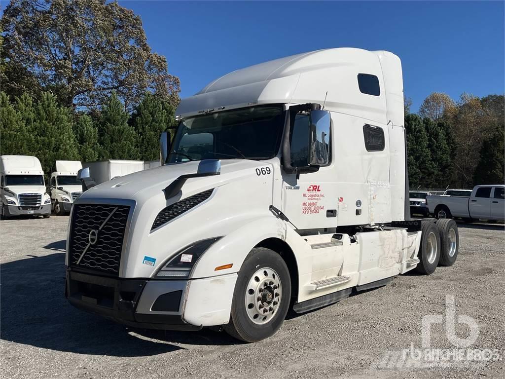 Volvo VNL760 Camiones tractor