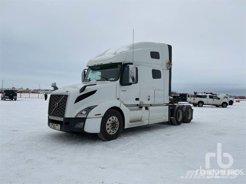 Volvo VNL760 Camiones tractor