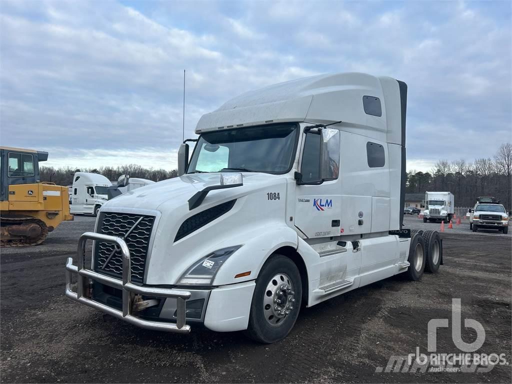 Volvo VNL760 Camiones tractor