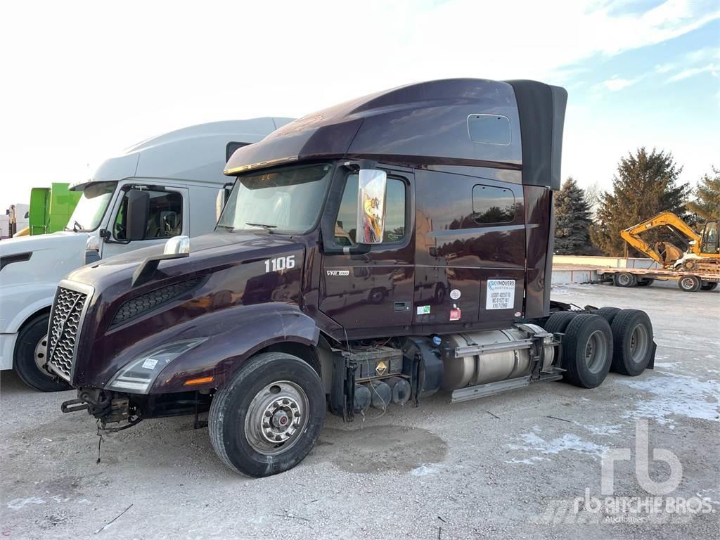 Volvo VNL760 Camiones tractor