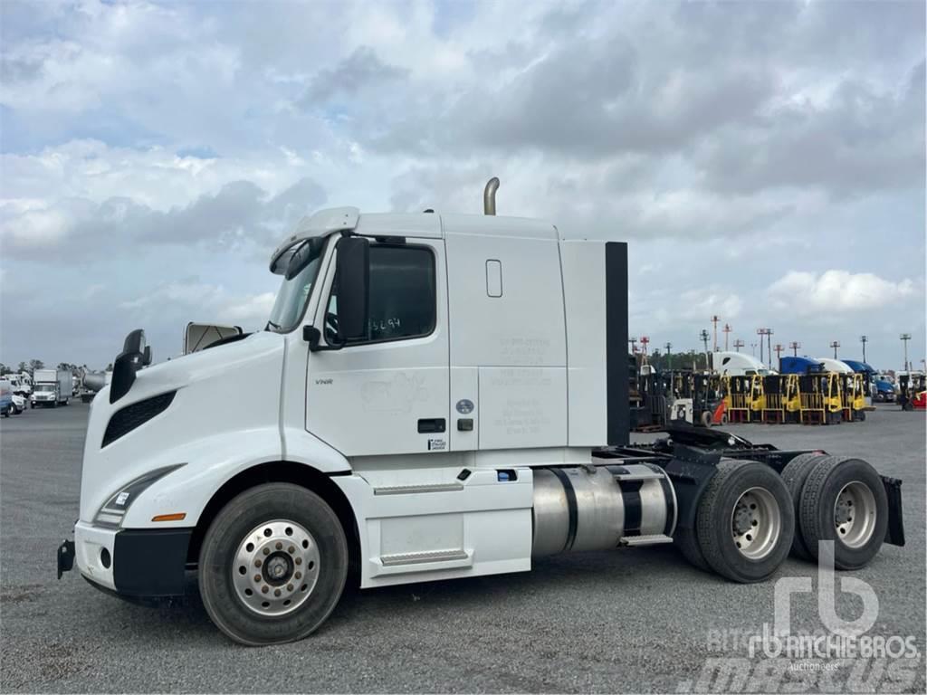 Volvo VNR Camiones tractor