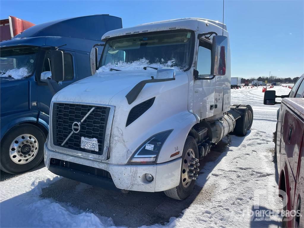 Volvo VNR Camiones tractor