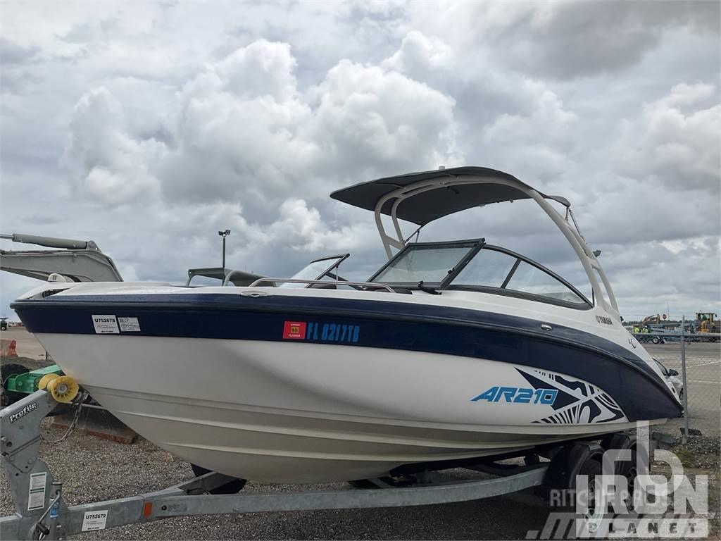 Yamaha AR210 Barcos / barcazas de carga