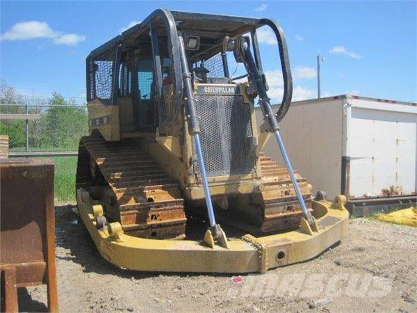 CAT D7H LGP Buldozer sobre oruga