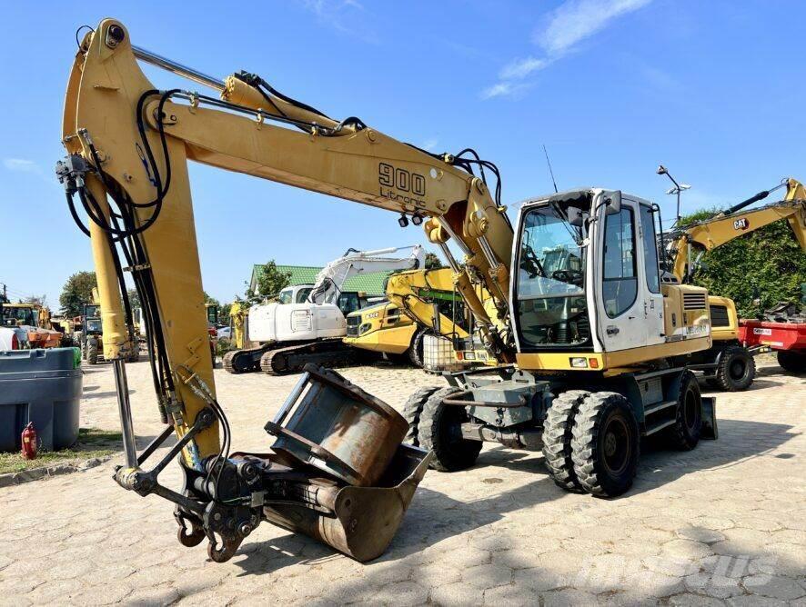 Liebherr A900C Excavadoras de ruedas