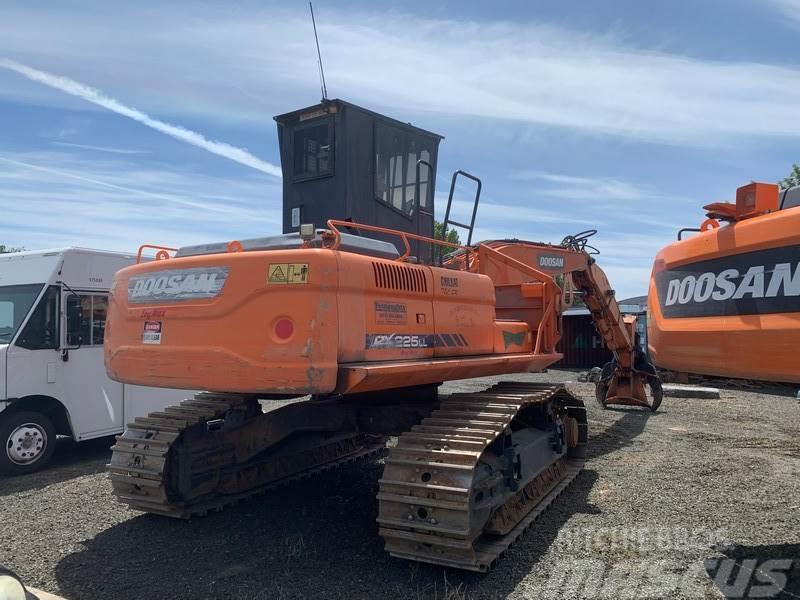 Doosan DX225LL Cargadoras forestales