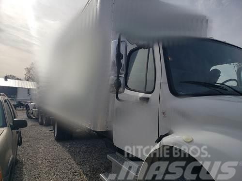 Freightliner M2 Camiones con caja de remolque