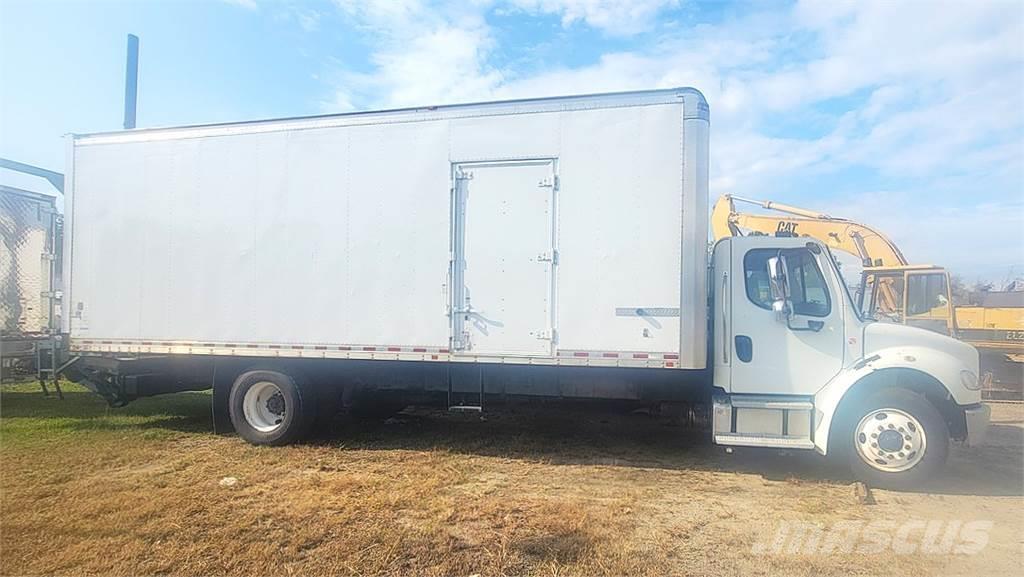 Freightliner M2 Camiones con caja de remolque