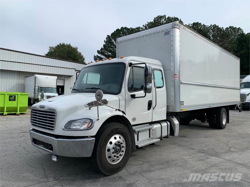 Freightliner M2 Camiones con caja de remolque