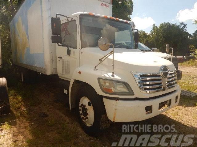 Hino 258 Camiones con caja de remolque