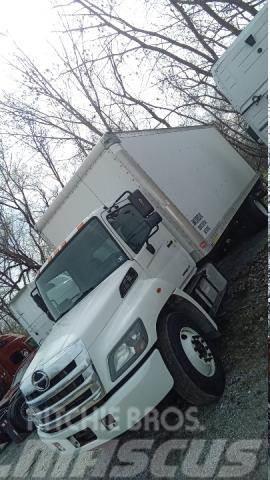 Hino 268 Camiones con caja de remolque