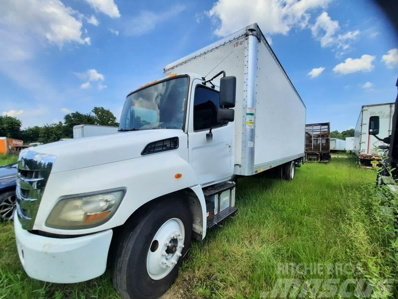 Hino 268 Camiones con caja de remolque