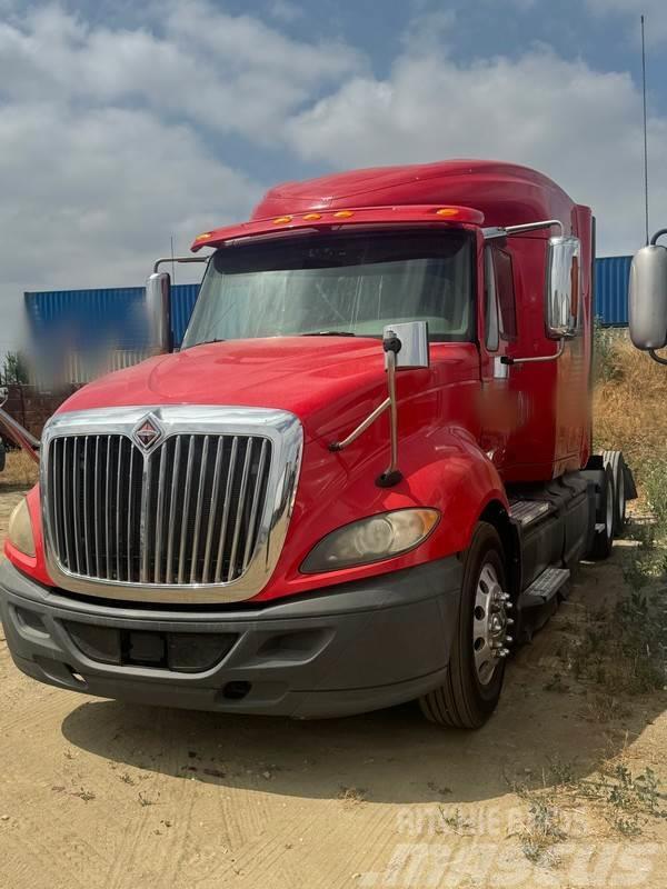 International Prostar Camiones tractor