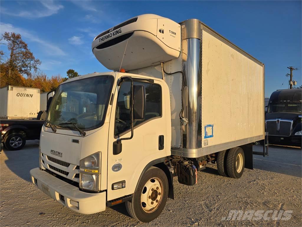 Isuzu NQR Camiones con caja de remolque