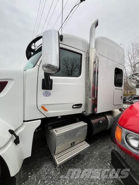 Peterbilt 567 Camiones tractor