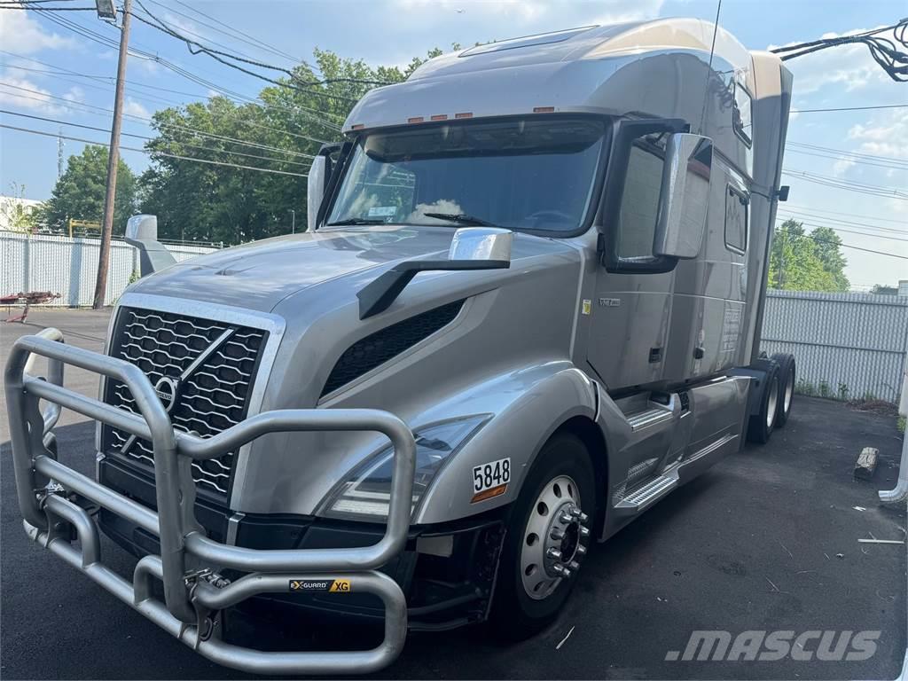 Volvo VNL860 Camiones tractor