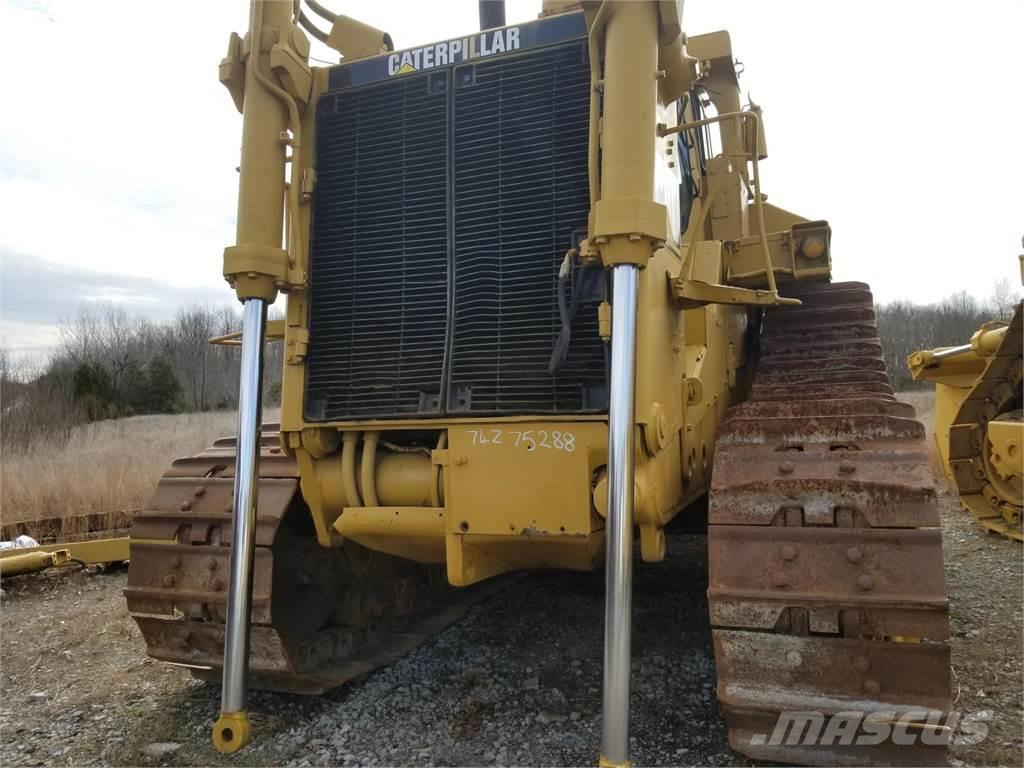 CAT D11N Buldozer sobre oruga